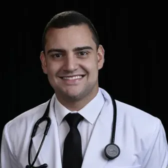 Dr. Felype Rios — aprovado no TEOT 2026 pelo Ortop-Review